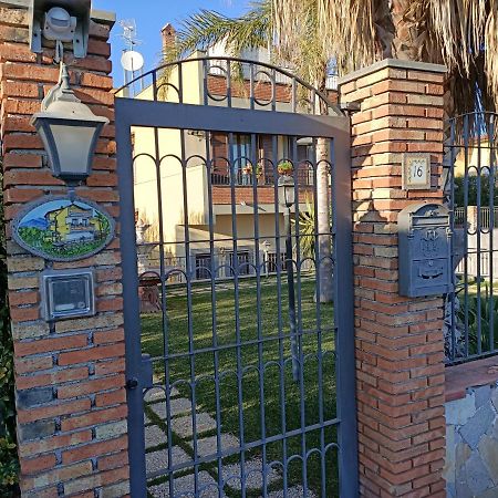 B&B Villa Salome' San Pietro Clarenza Buitenkant foto